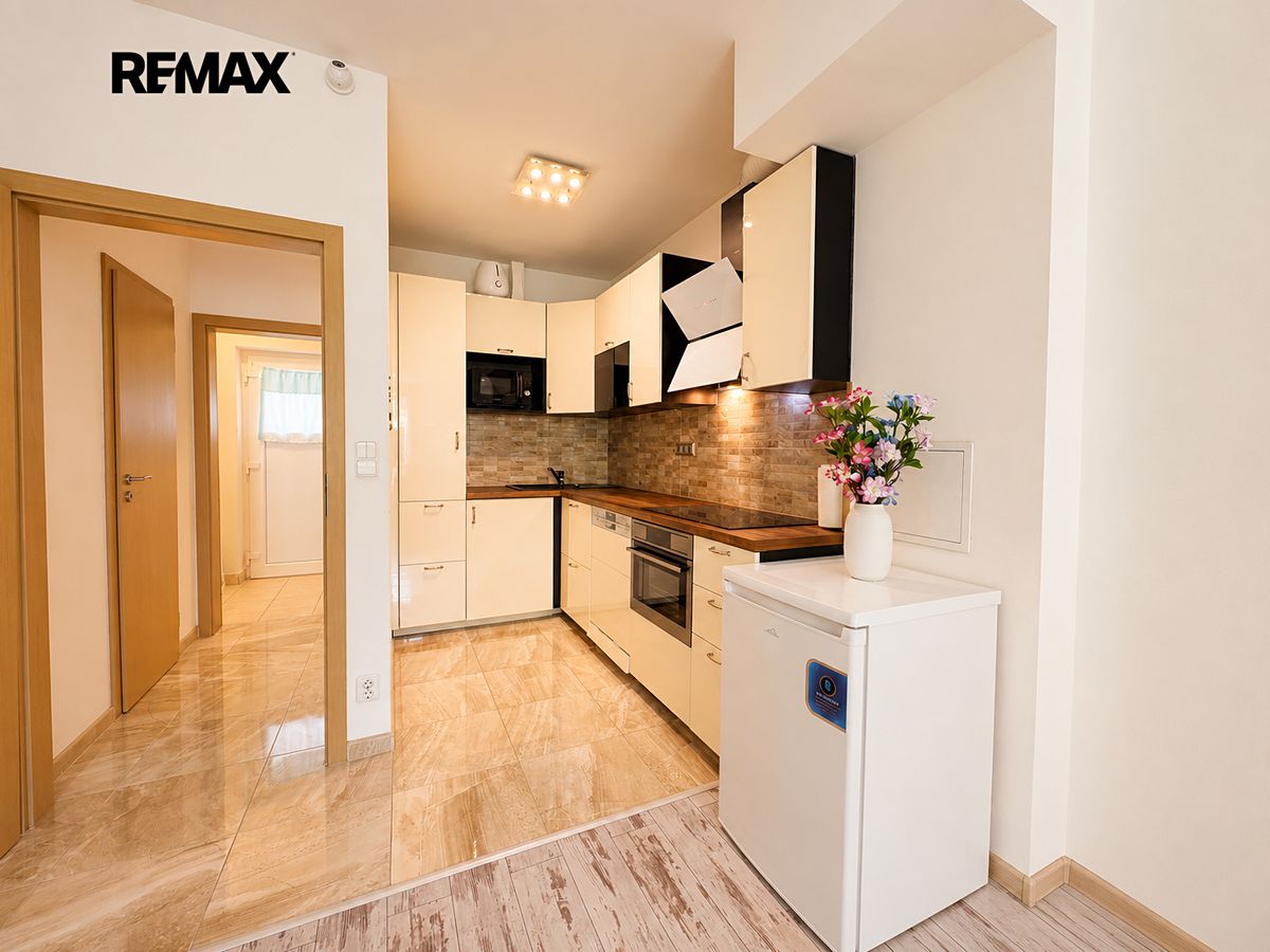 Prodej rodinného domu 86 m², pozemek 151 m² – fotografie 4