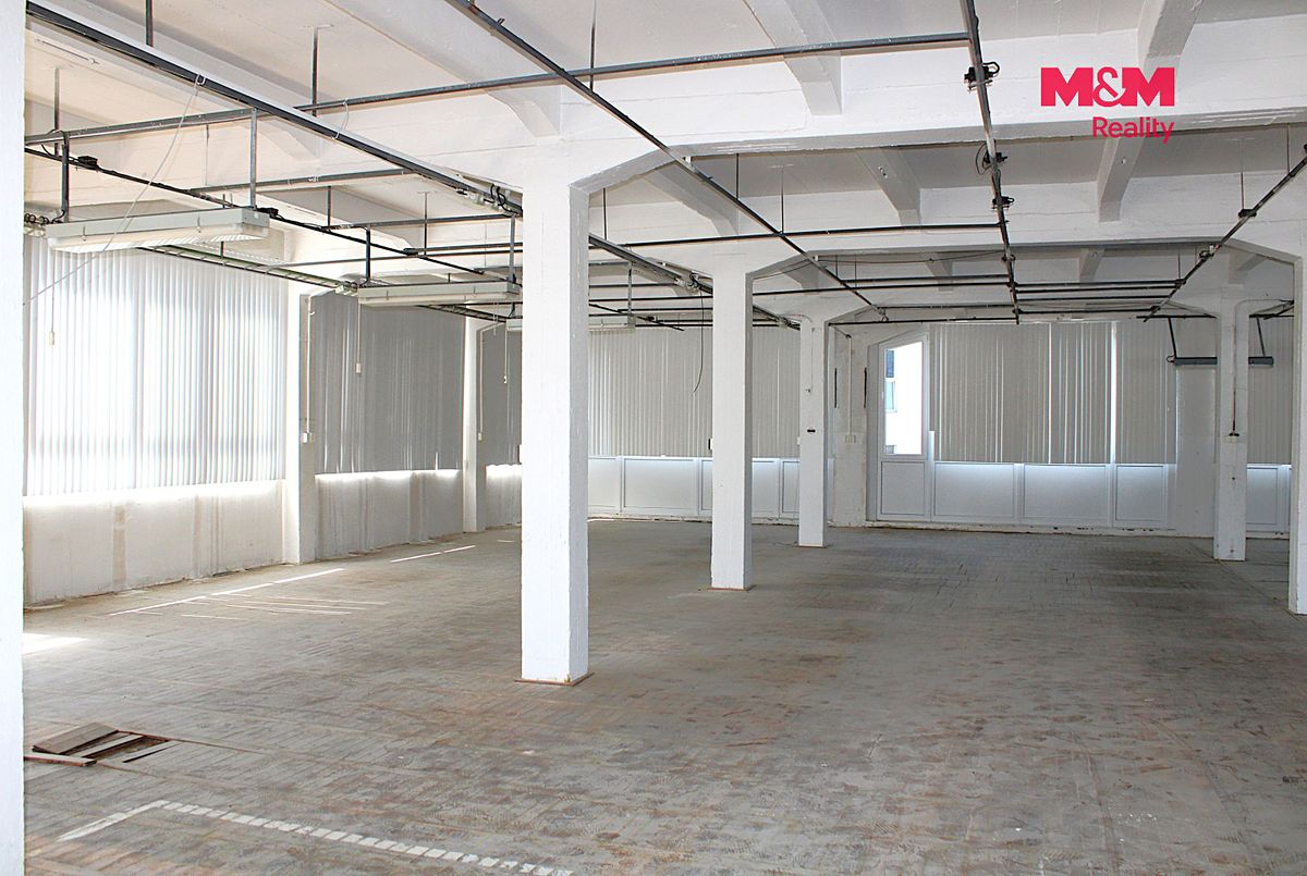 Pronájem skladového prostoru 360 m² – fotografie 3