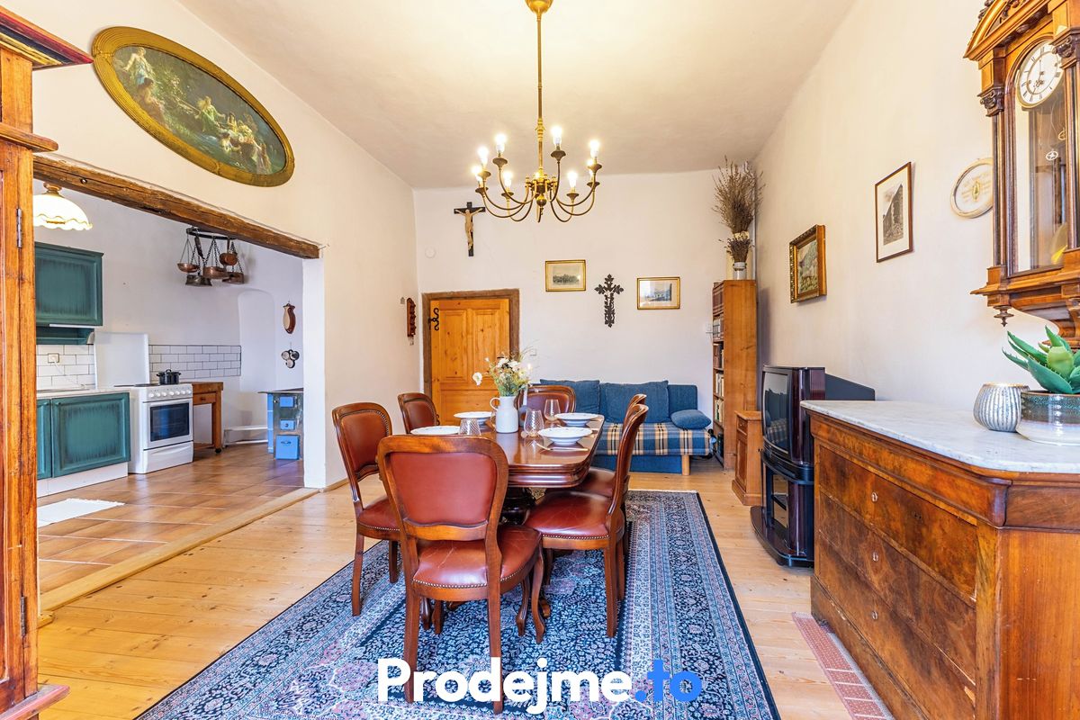 Prodej rodinného domu 180 m², pozemek 282 m² – fotografie 5