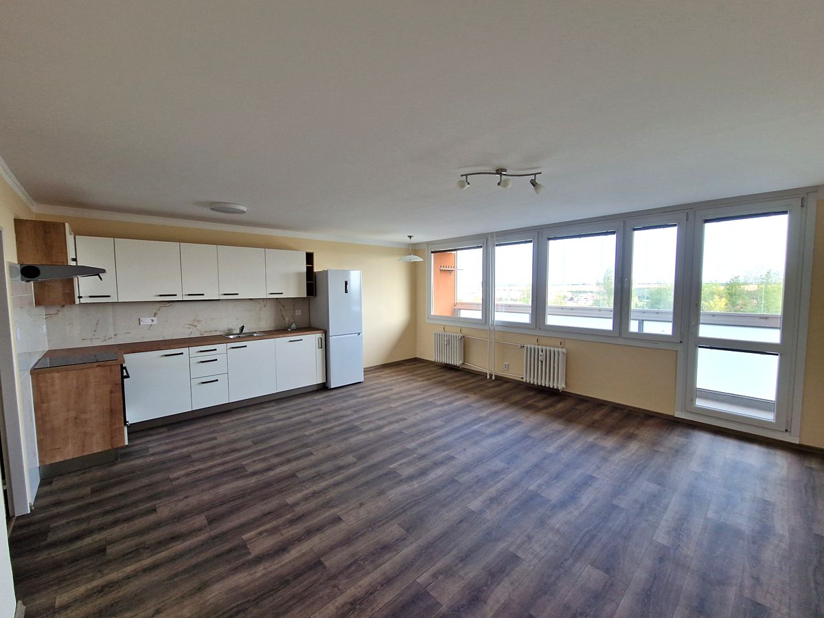 Pronájem bytu 3+kk 71 m²