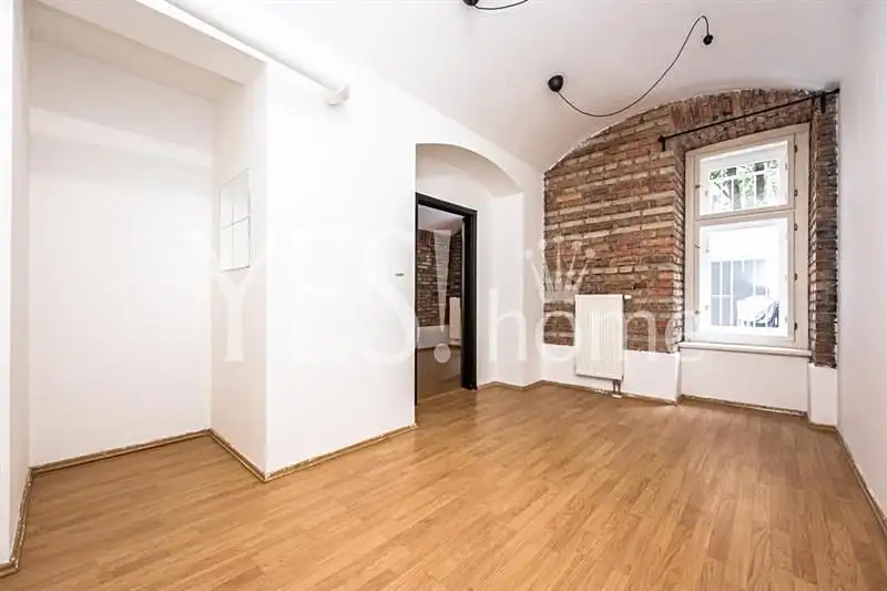 Pronájem kanceláře 136 m², Praha – náhled fotky 2