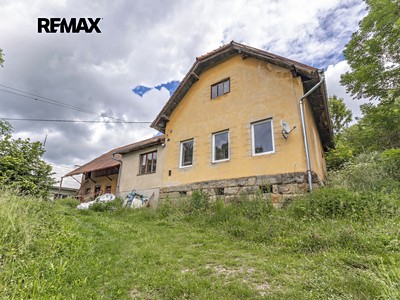Prodej  rodinného domu 174 m², pozemek 2 512 m²