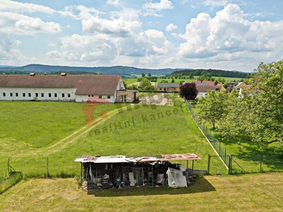Prodej  stavebního pozemku 2 376 m²