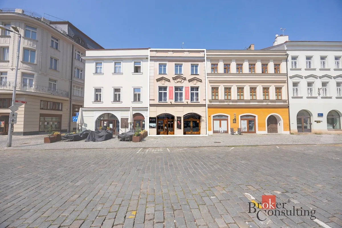 Pronájem restaurace 700 m²