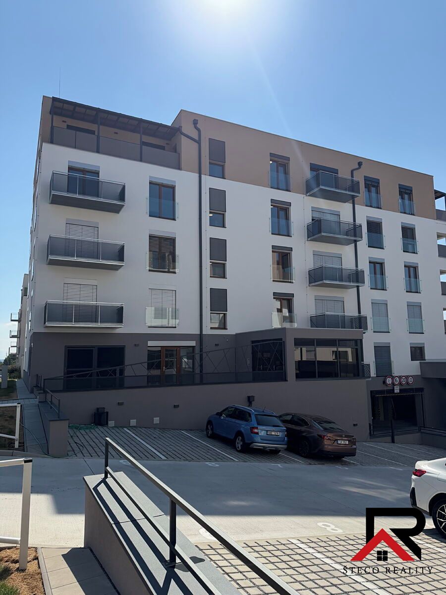 Prodej bytu 2+kk 66 m²