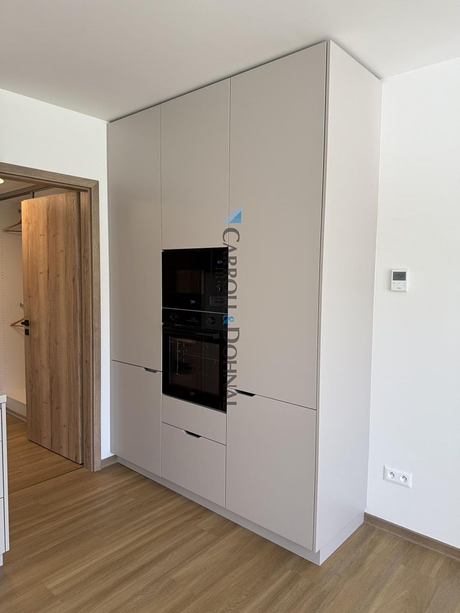 Pronájem bytu 1+kk 34 m² – fotografie 5
