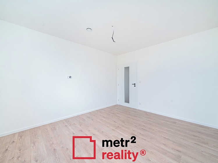 Prodej bytu 2+kk, 57 m² (2 z 12)