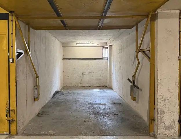 Prodej garáže 19 m², Praha – náhled fotky 1