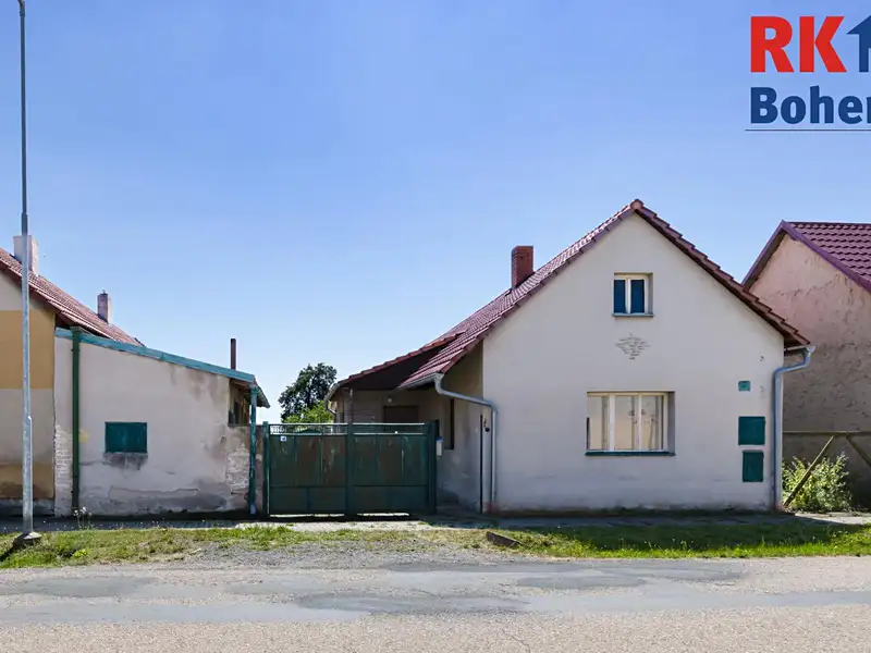 Prodej rodinného domu 117 m², pozemek 517 m², Opolany – náhled fotky 1