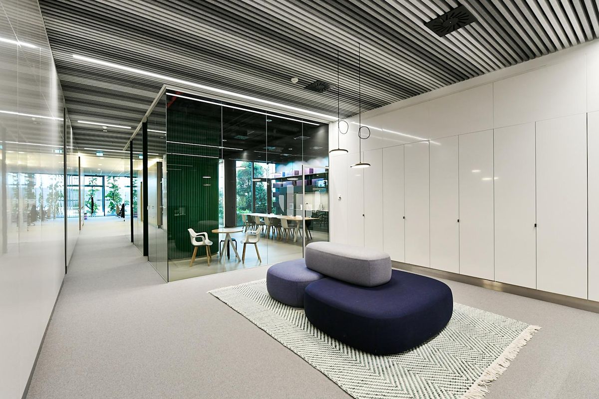 Pronájem kanceláře 525 m² – fotografie 5