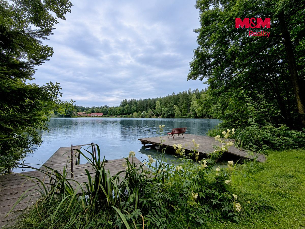 Prodej chaty 777 m², pozemek 26284 m² – fotografie 2