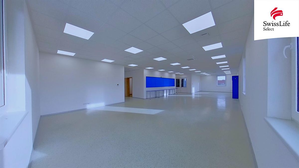 Pronájem obchodního prostoru 130 m² – fotografie 2