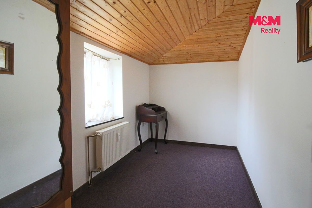 Pronájem bytu 2+kk 38 m² – fotografie 3