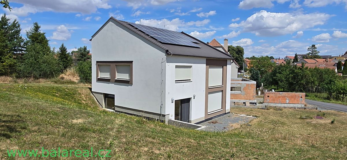 Prodej rodinného domu 147 m², pozemek 1059 m² – fotografie 5