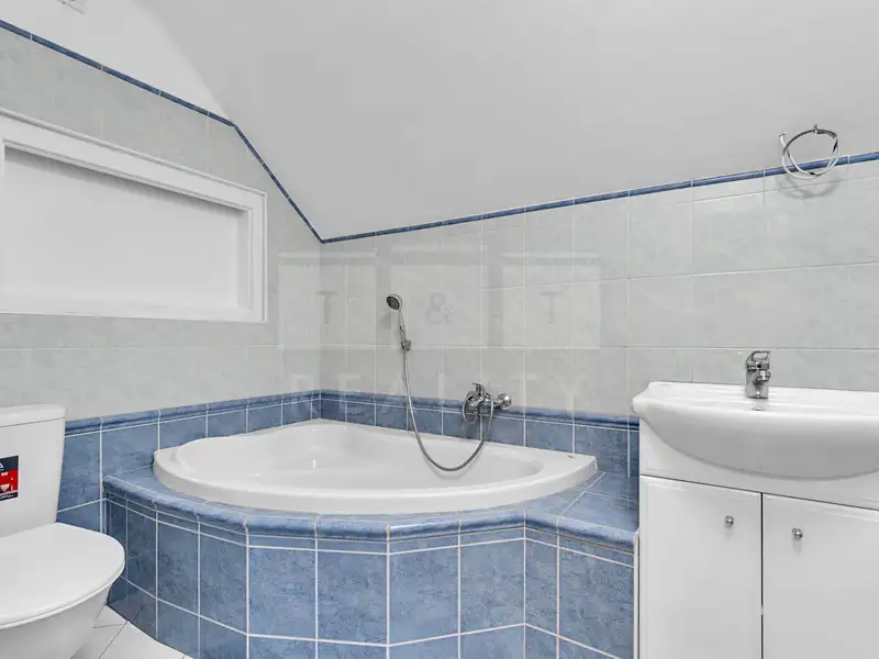 Pronájem bytu 2+1 55 m², Vamberk – náhled fotky 1