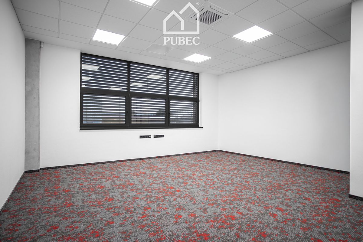 Pronájem kanceláře 32 m²