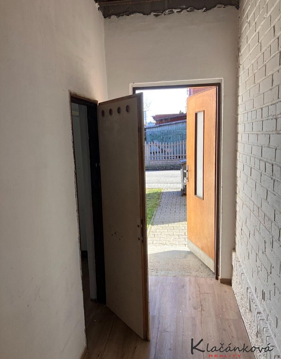 Prodej rodinného domu 124 m², pozemek 204 m² – fotografie 3