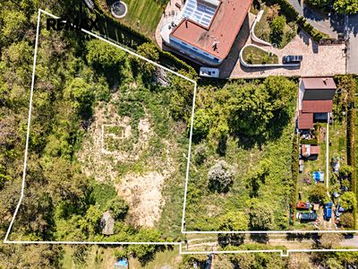 Prodej stavebního pozemku 1885 m²
