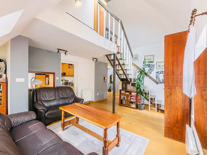Prodej vícegeneračního domu 544 m², pozemek 1618 m², Náchod – náhled fotky 2