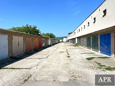 Pronájem garáže 22 m²
