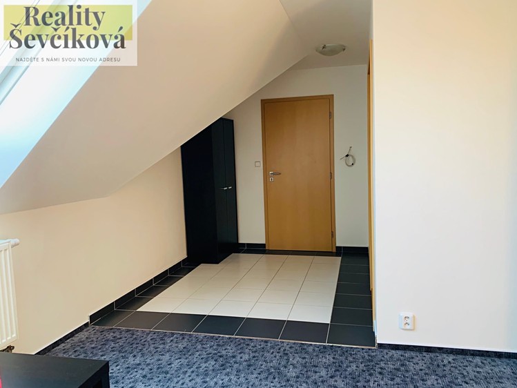 Квартира 3+1 в оренду, 75 м² (8 з 10)
