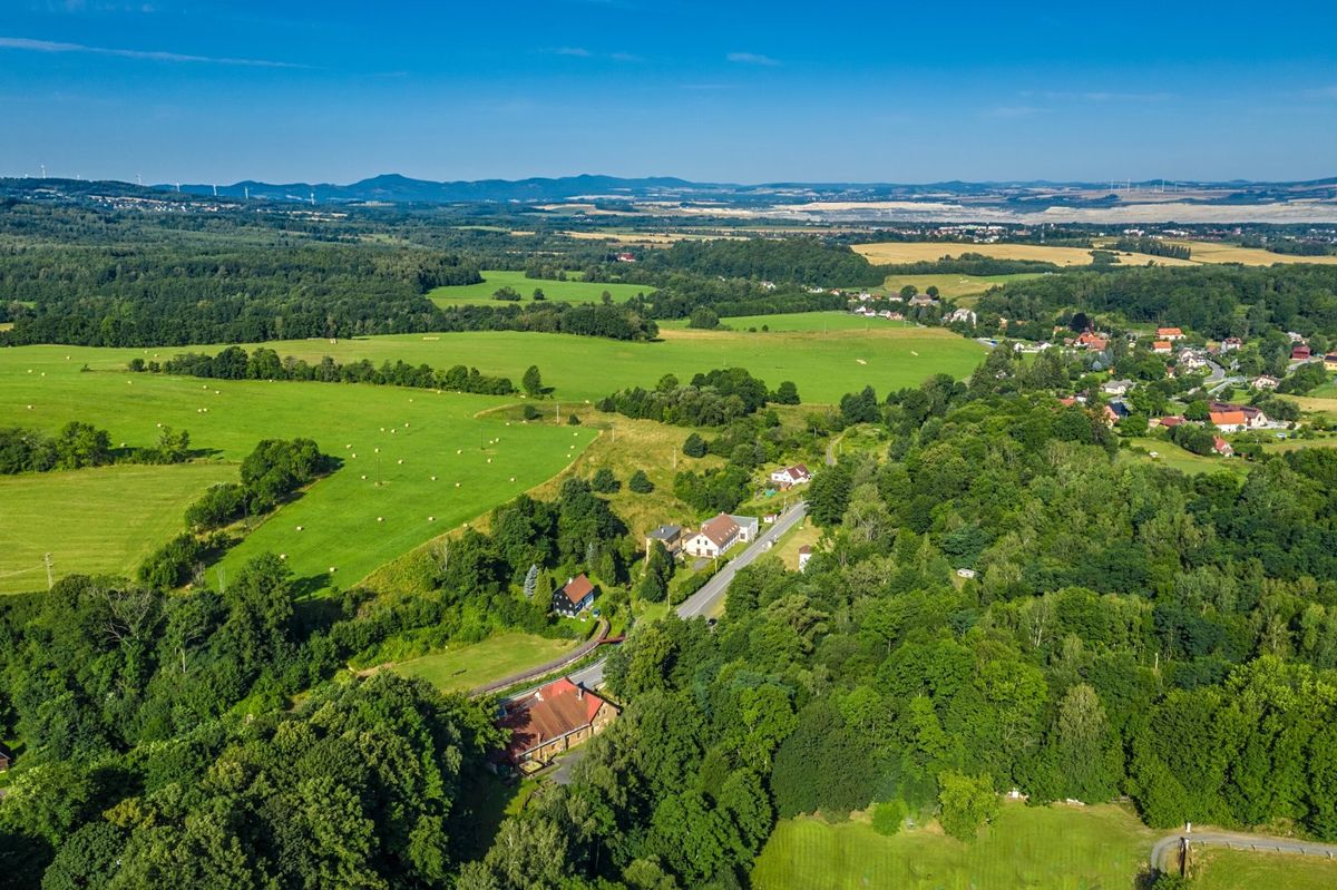 Prodej výrobní haly, prostoru 900 m² – fotografie 3