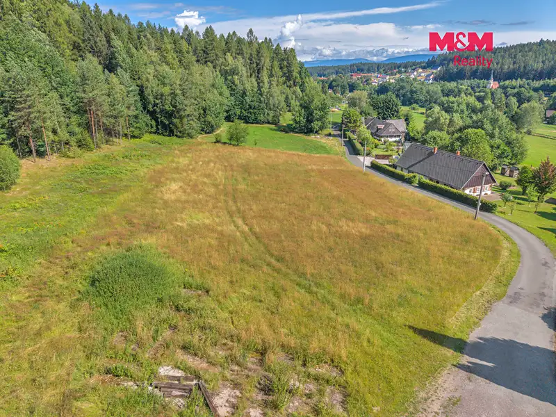 Prodej stavebního pozemku 2000 m², Mostek – náhled fotky 3
