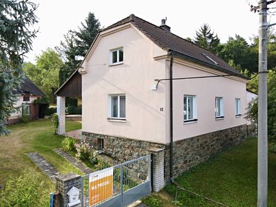 Prodej rodinného domu 170 m², pozemek 2013 m²