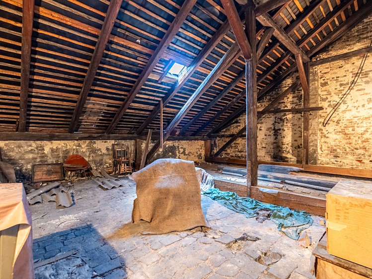 Комерційне приміщення на продаж, 1 254 м² (30 з 31)