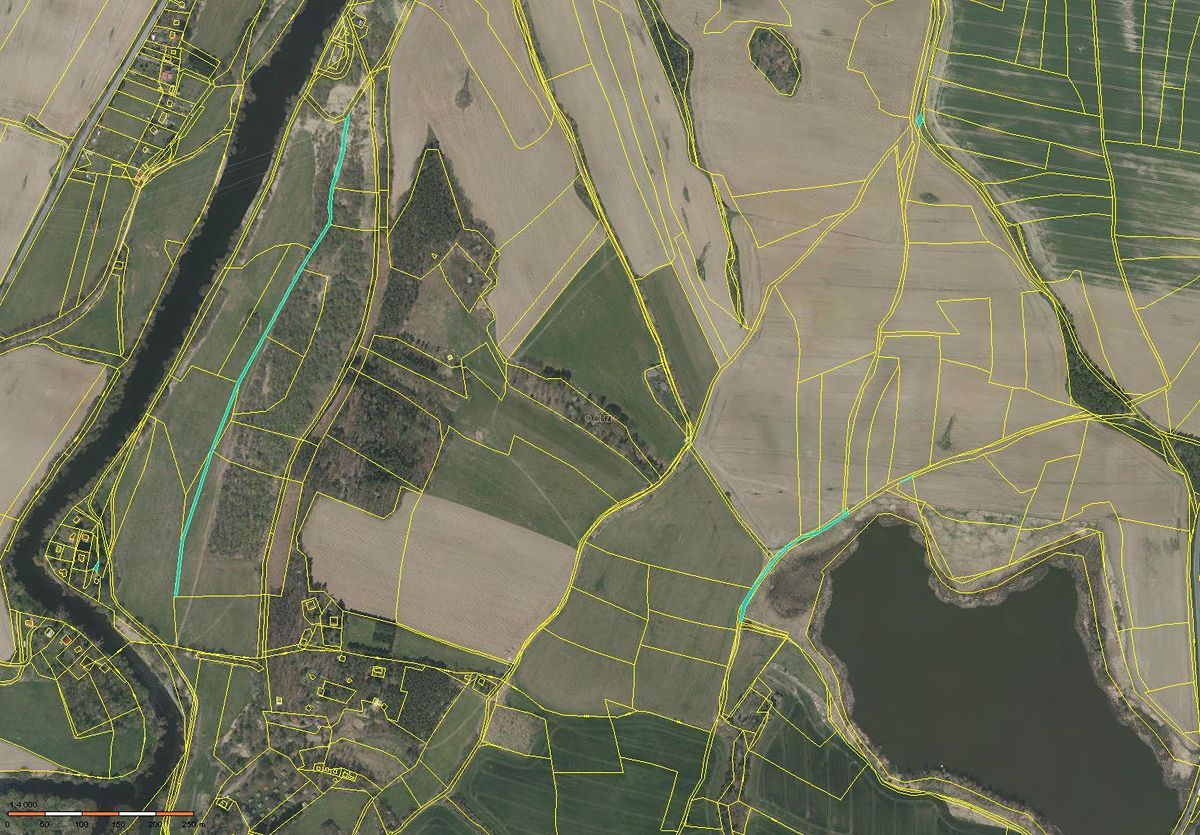 Prodej pole 4171 m², Kestřany – fotka 1 z 3