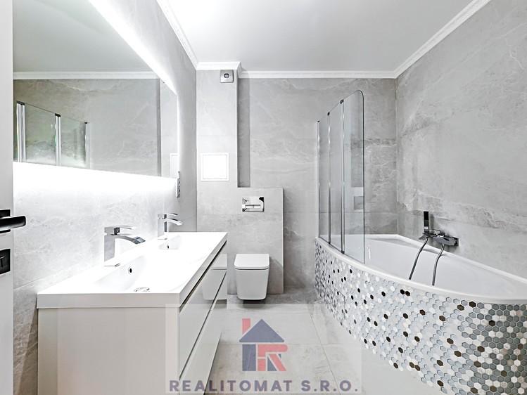 Комерційне приміщення на продаж, 440 м² (21 з 68)