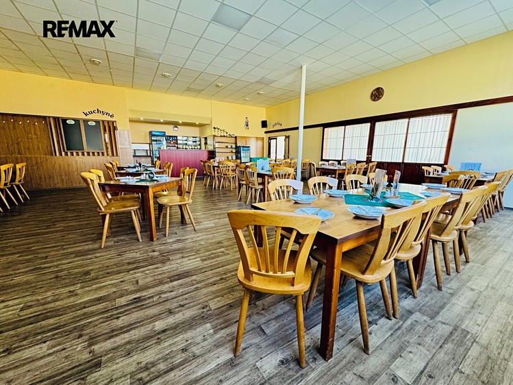Комерційне приміщення на продаж, 700 м² (7 з 43)