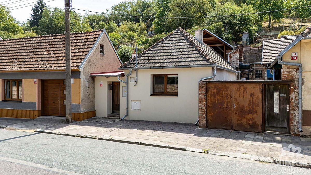 Prodej rodinného domu 70 m², pozemek 642 m²