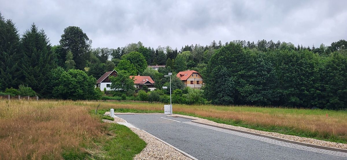Prodej stavebního pozemku 1020 m² – fotografie 2