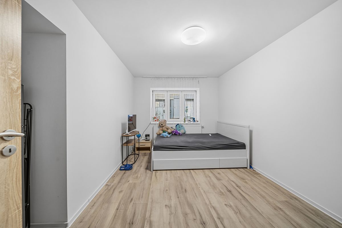 Prodej rodinného domu 470 m², pozemek 168 m² – fotografie 4