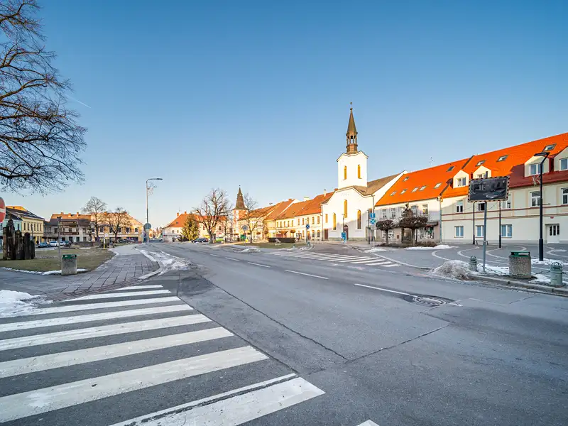 Prodej bytu 3+1 100 m², Třebechovice pod Orebem – náhled fotky 1