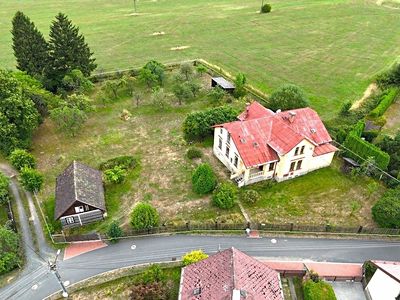Prodej rodinného domu 340 m², pozemek 3933 m²