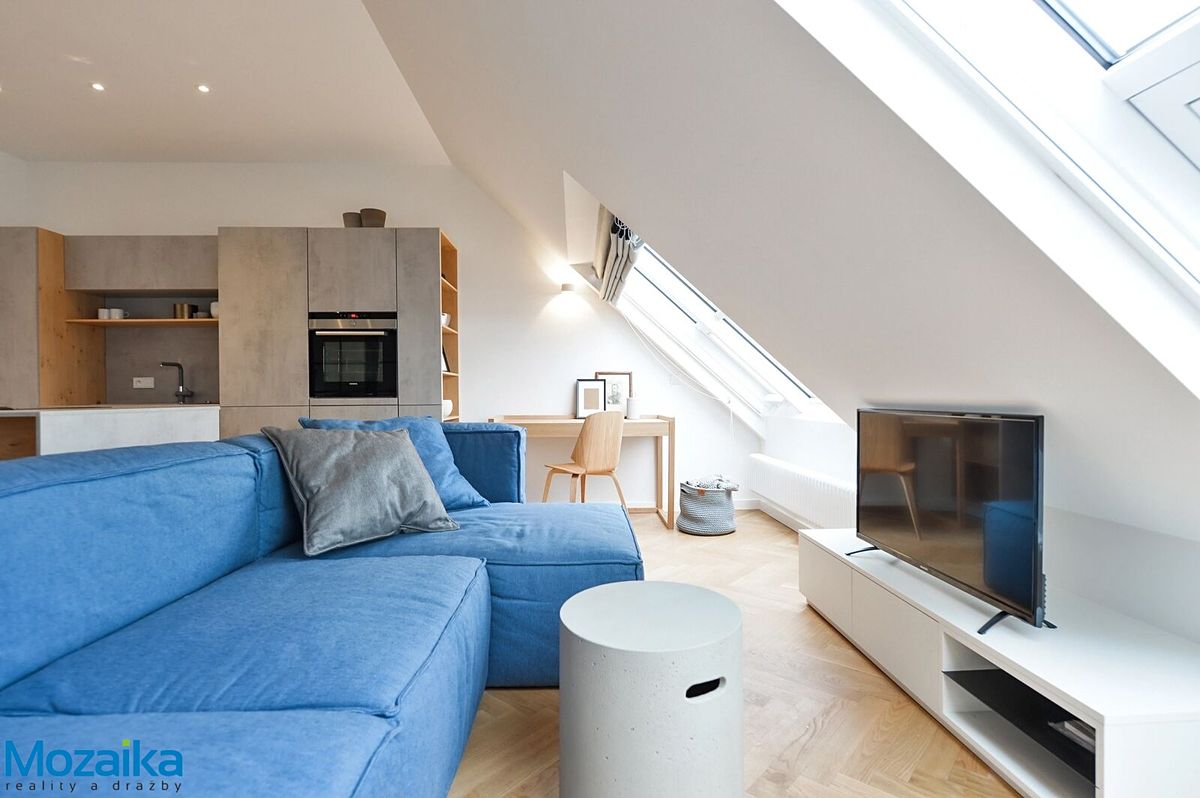 Pronájem bytu 2+kk 61 m² – fotografie 5
