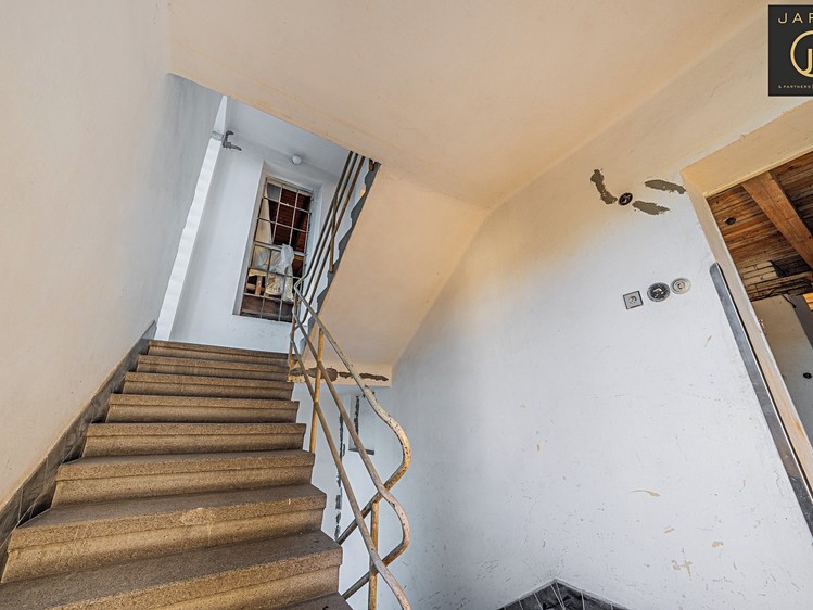 Haus zum Kauf, 400 m² (36 von 38)