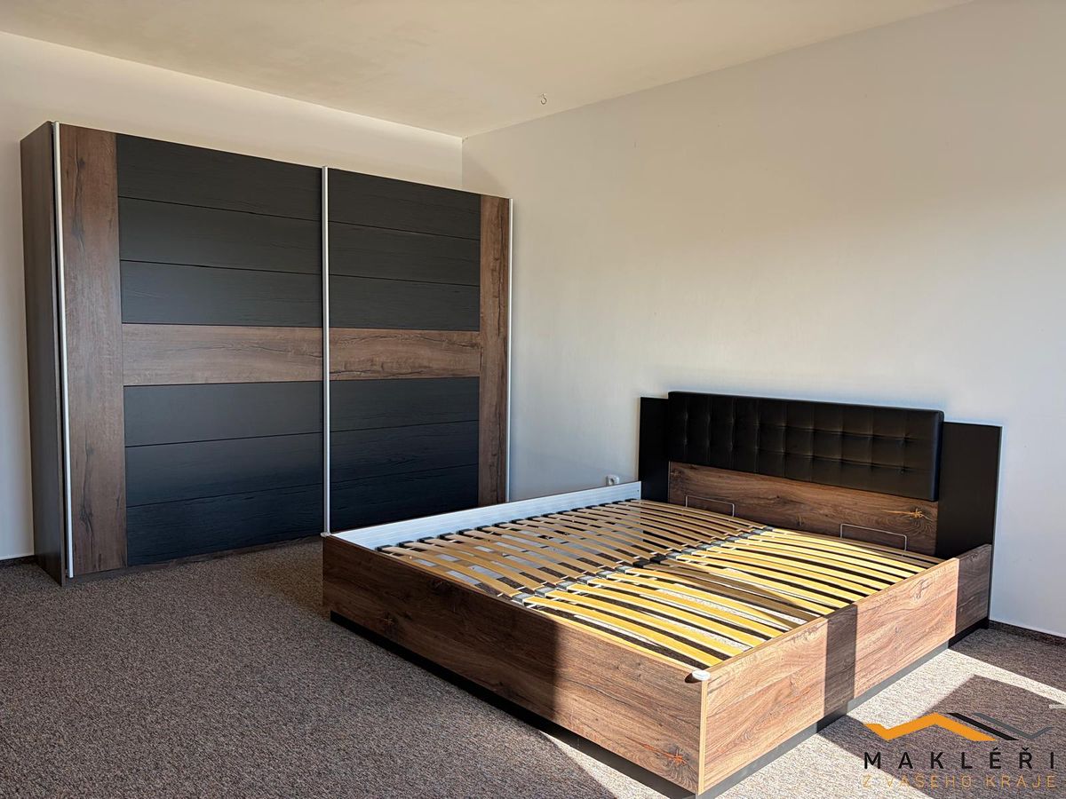 Pronájem bytu 3+kk 120 m² – fotografie 3