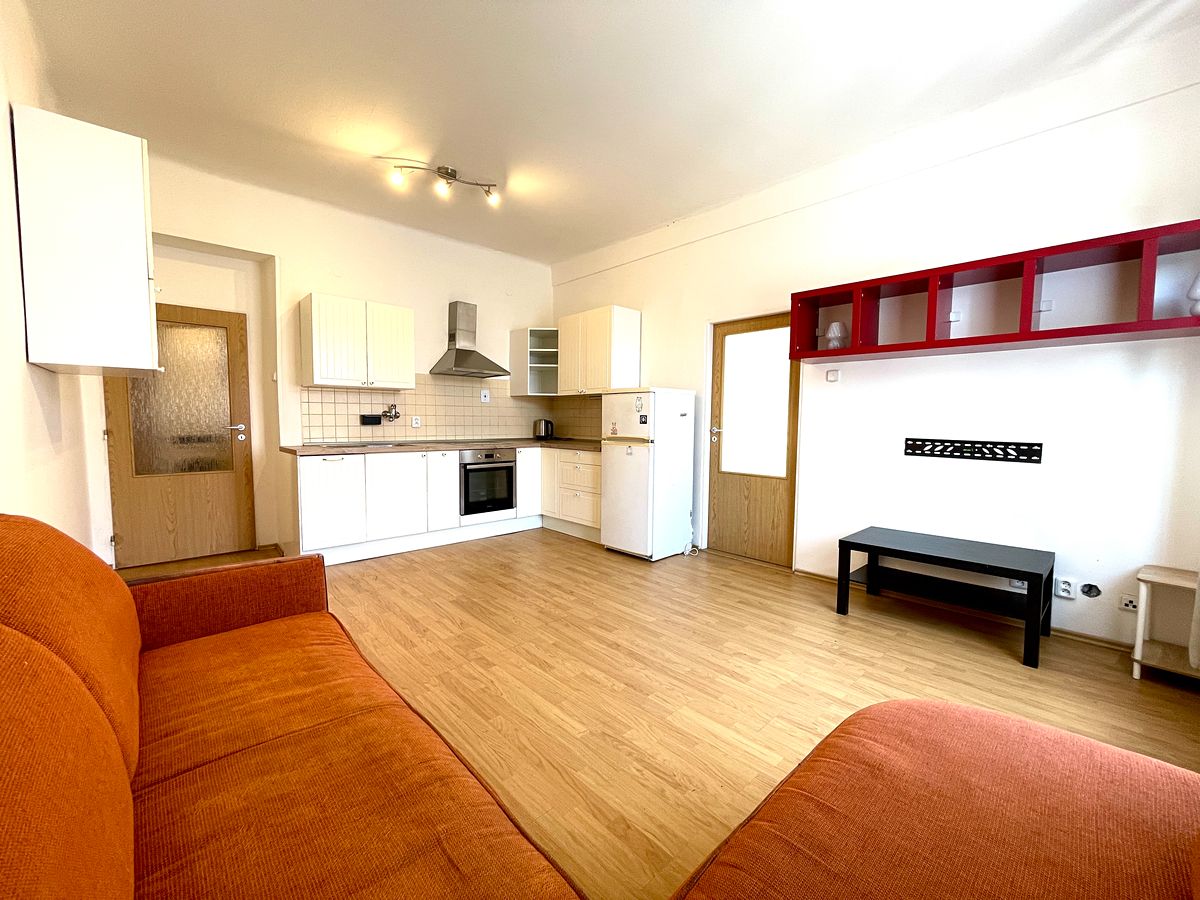 Prodej bytu 2+kk 56 m², Praha – fotka 1 z 3