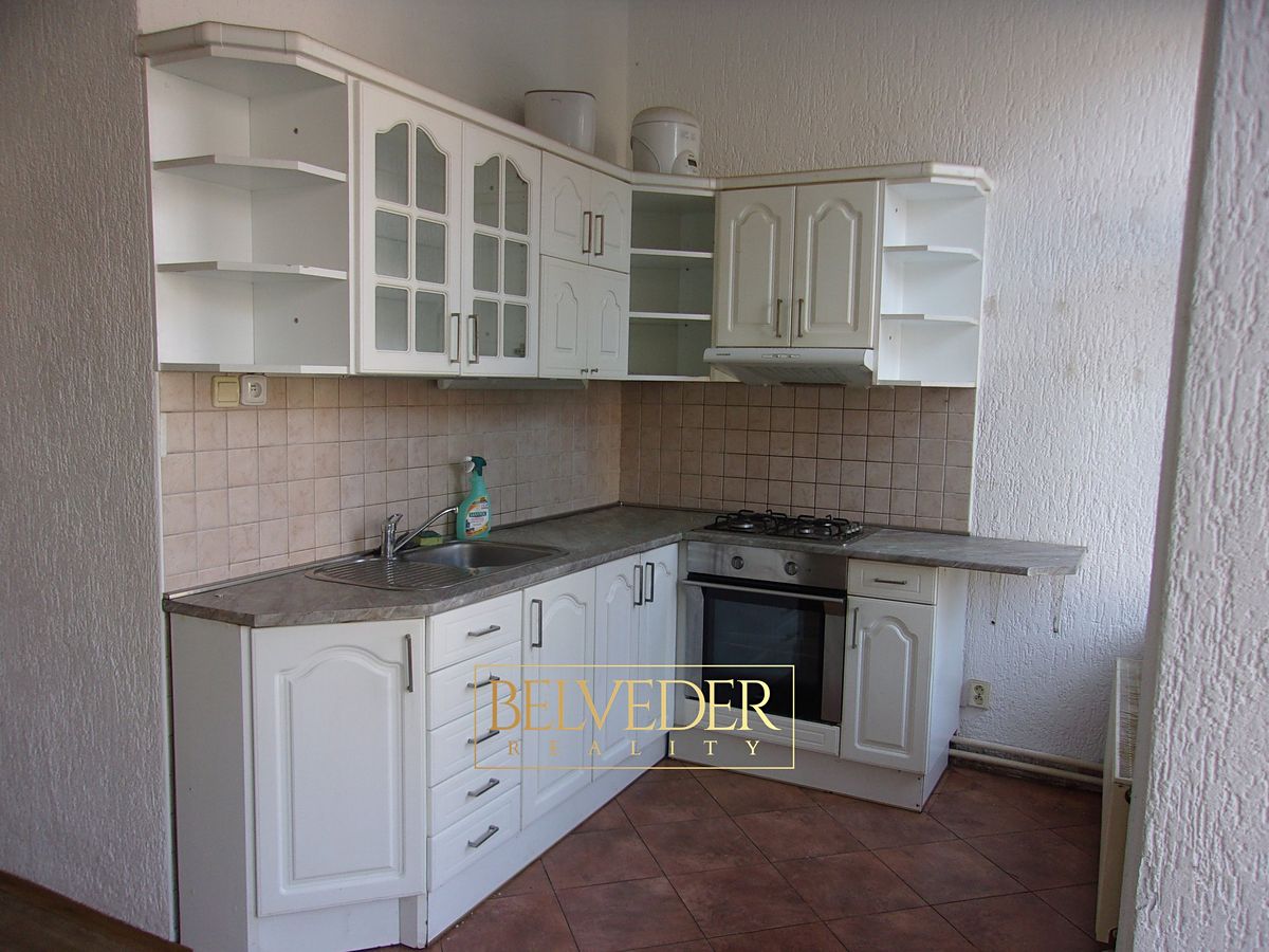 Pronájem bytu 3+kk 75 m²