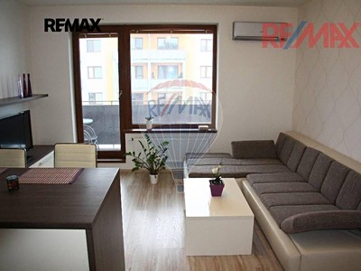 Pronájem bytu 1+kk 33 m²