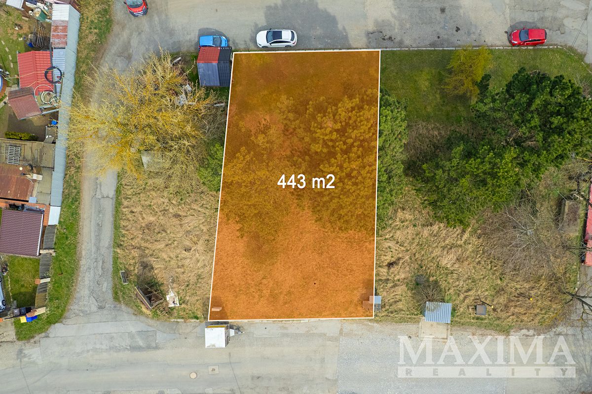 Prodej stavebního pozemku 443 m²
