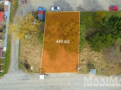 Prodej stavebního pozemku 443 m²