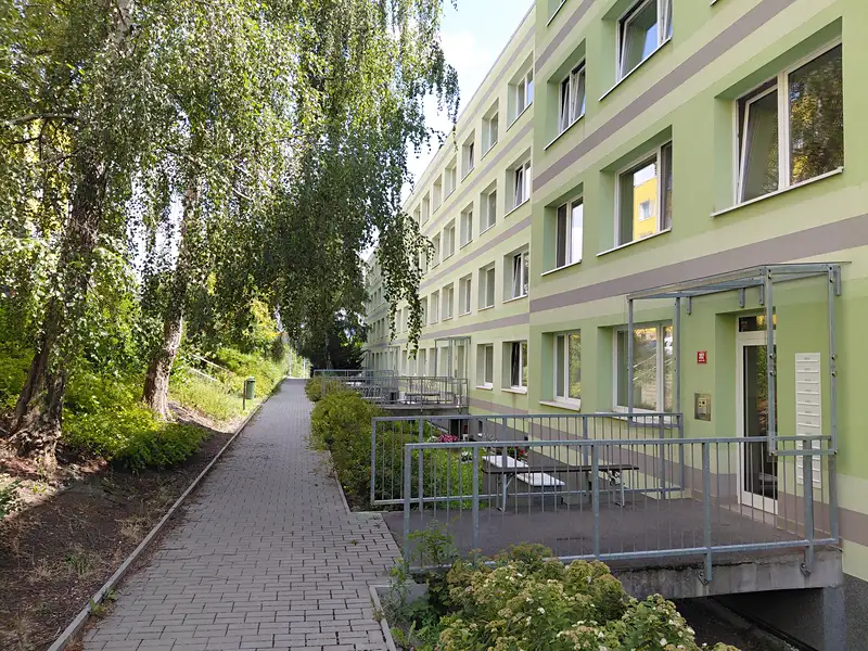 Prodej bytu 2+kk 41 m², Králův Dvůr – náhled fotky 1