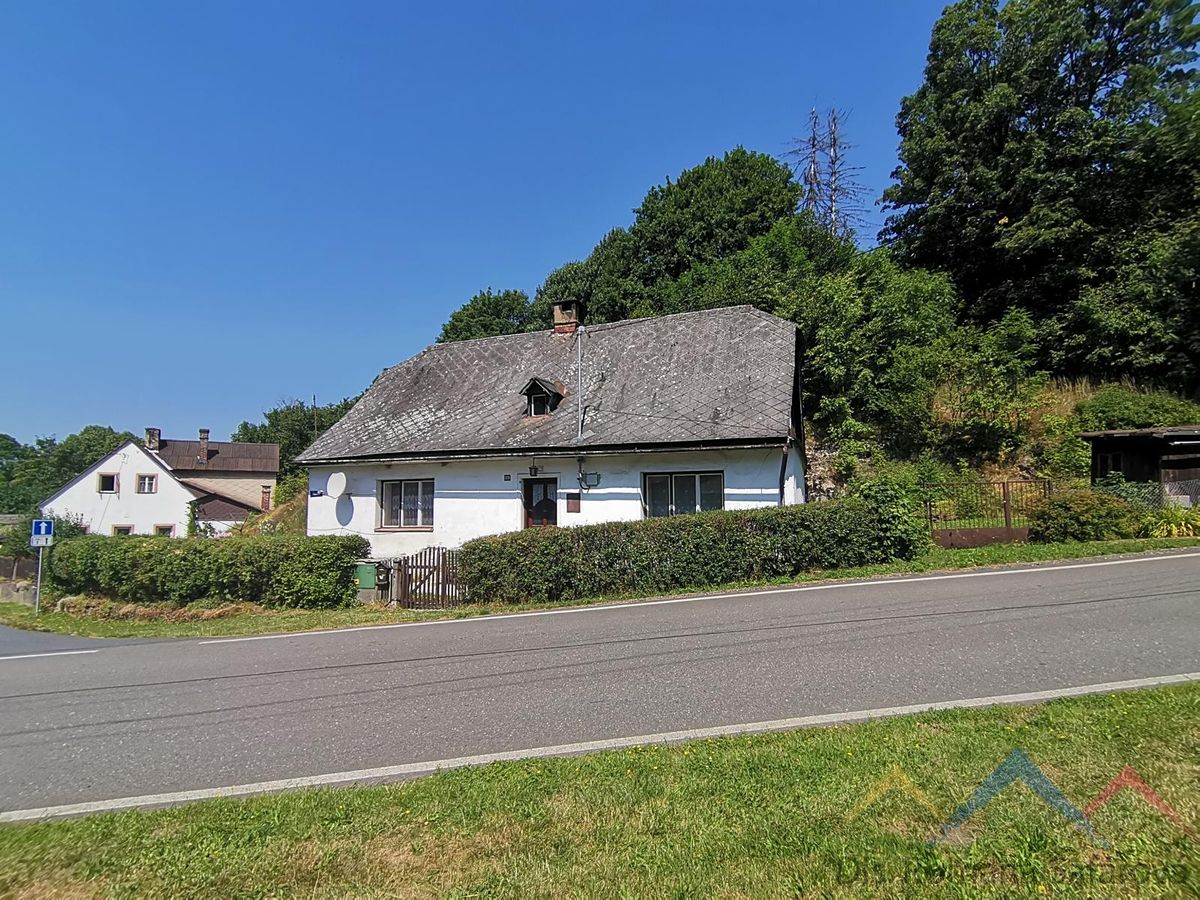Prodej rodinného domu 95 m², pozemek 383 m²