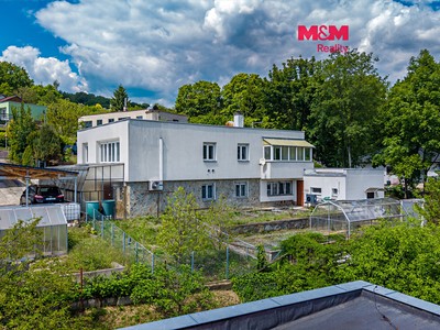 Prodej  rodinného domu 342 m², pozemek 852 m²