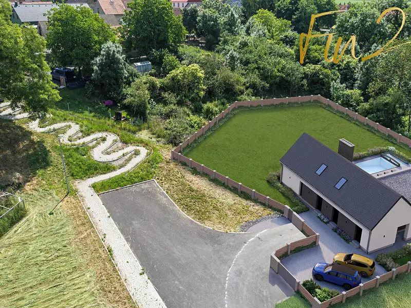 Prodej stavebního pozemku 1360 m², Martiněves – náhled fotky 3
