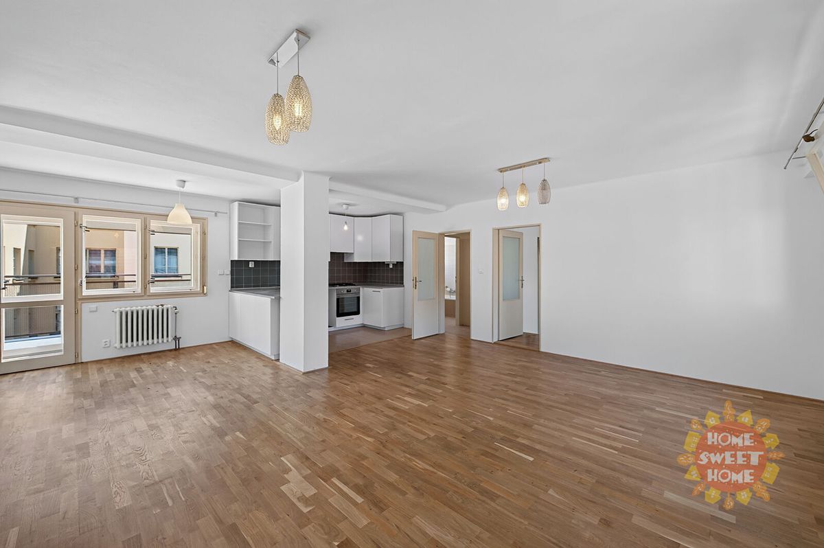 Pronájem bytu 3+kk 111 m² – fotografie 2